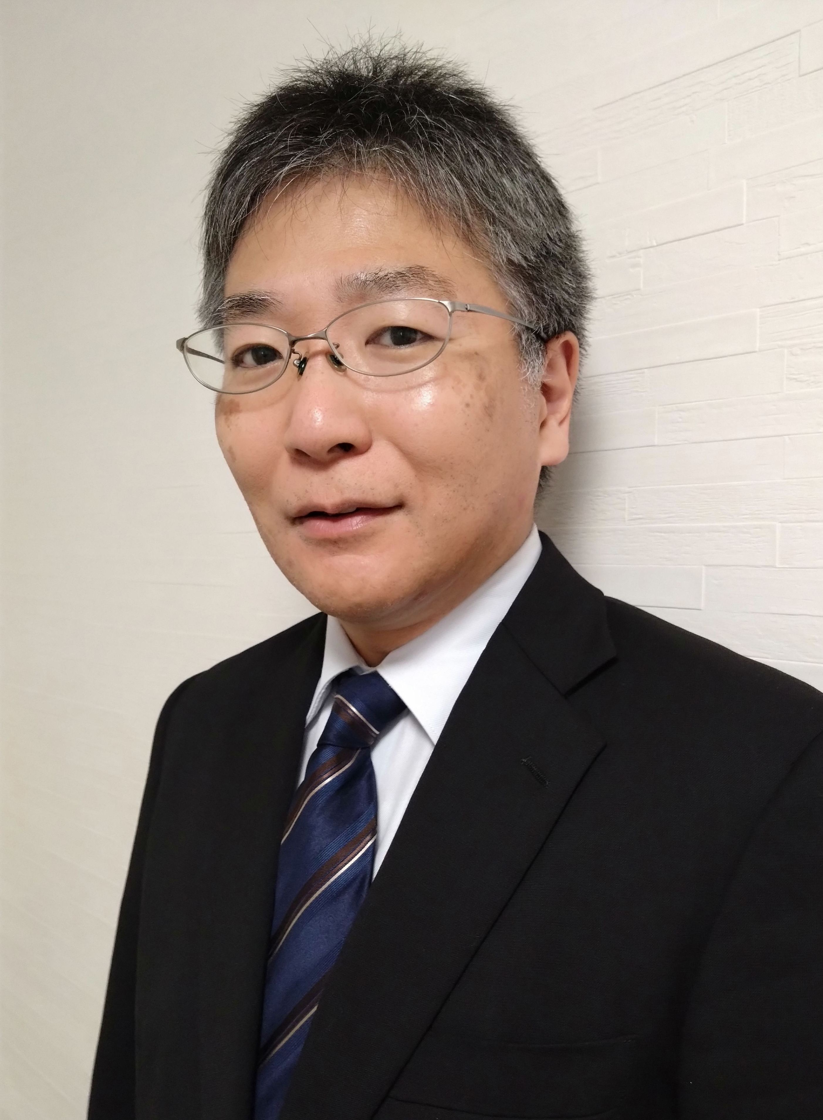 井上弘貴